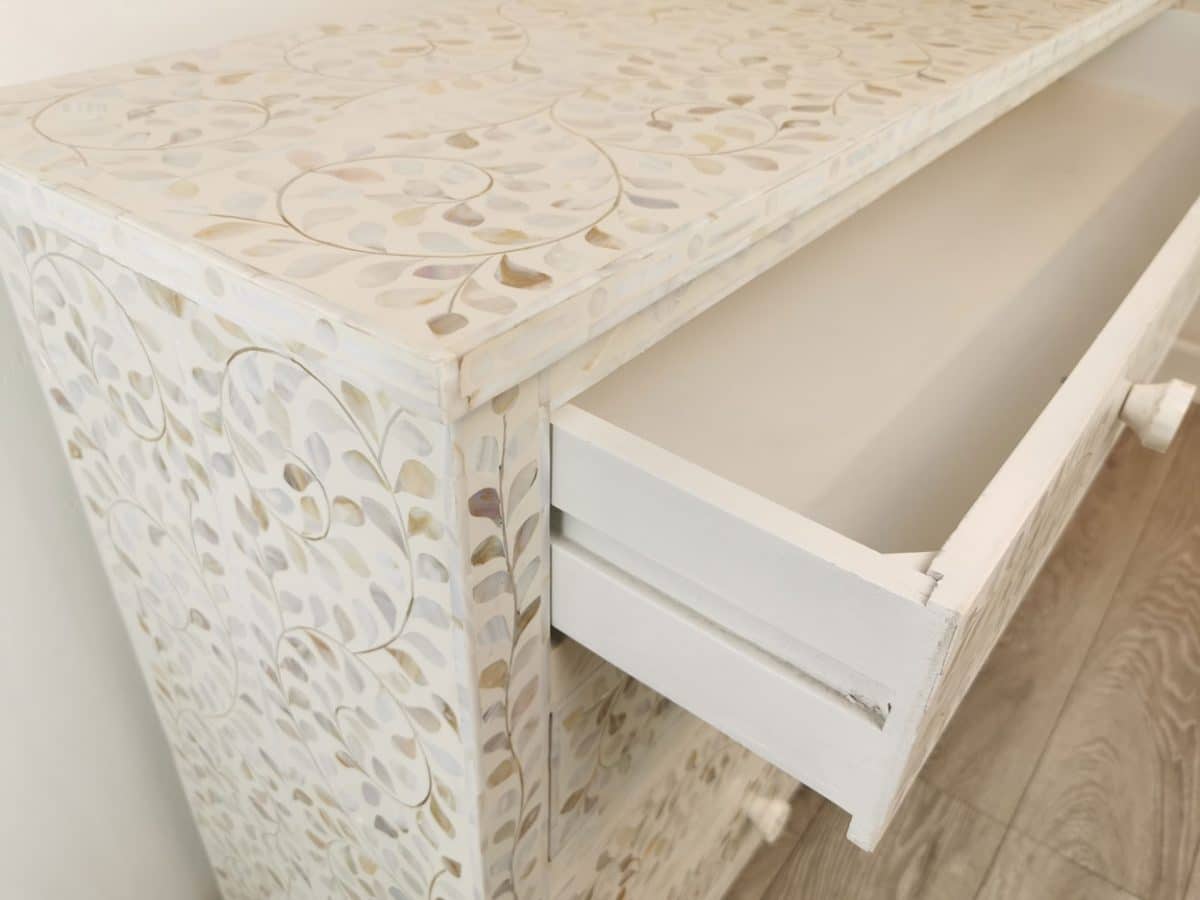 White Mother of Pearl wide chest of drawers - Iris Furnishing