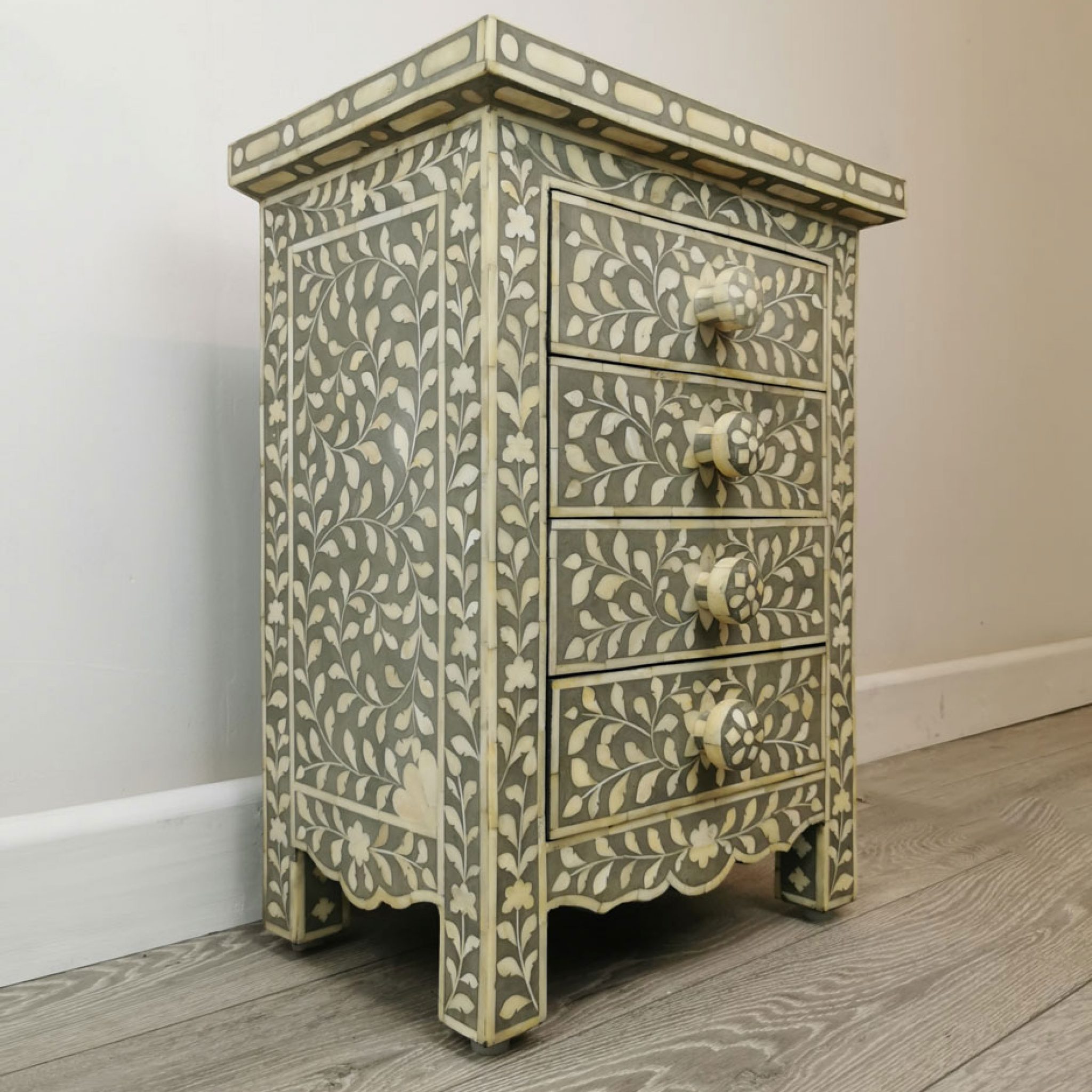 Indian Bone Inlay Iris Furnishing